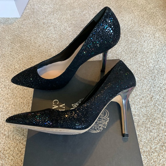 Vince Camuto Shoes - ❗️Final Markdown❗️Vince Camuto Harty Pump Black
